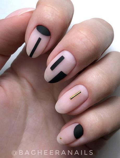 black-nail-designs-2022-51_13 Modele de unghii negre 2022