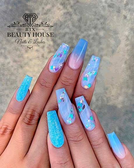 blue-nail-art-designs-2022-56_12 Modele de unghii albastre 2022