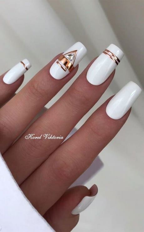 current-nail-trends-2022-76 Tendințele actuale ale unghiilor 2022