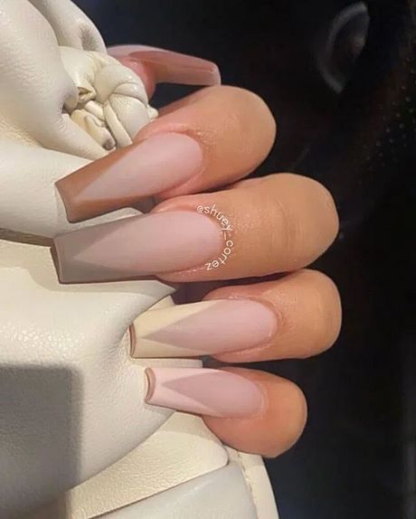 fall-nail-color-ideas-2022-55_16 Idei de culoare a unghiilor de toamnă 2022