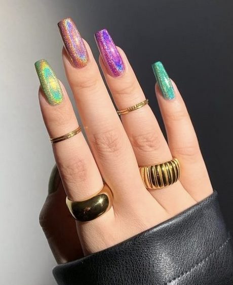 fall-nail-colors-2022-designs-95_6 Culorile unghiilor de toamnă 2022 modele