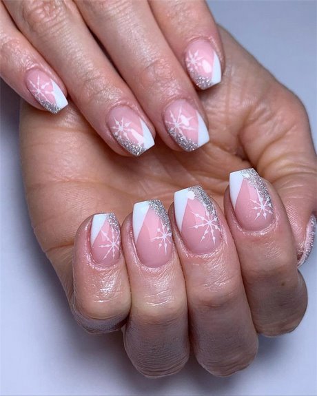 french-manicure-ideas-2022-85_16 Idei de manichiură franceză 2022