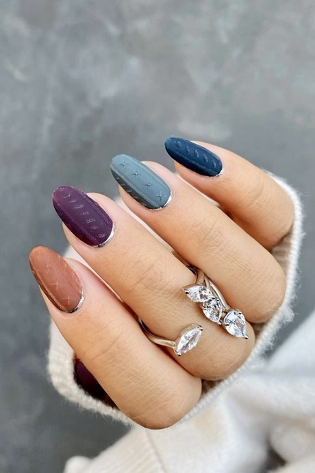 gel-nail-colours-winter-2022-50 Culori unghii Gel iarna 2022