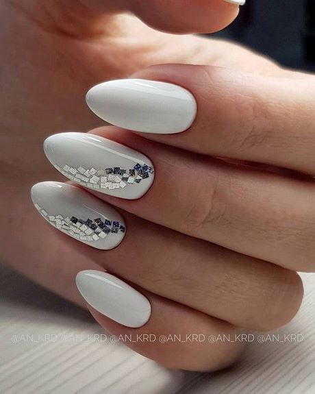 latest-nail-trends-winter-2022-38_14 Ultimele tendințe de unghii iarna 2022