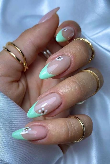 manicure-ideas-2022-summer-80_17 Idei de manichiură 2022 de vară