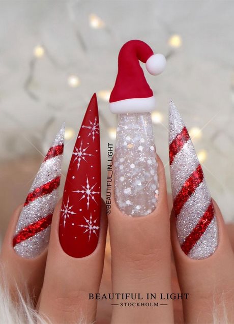 nail-designs-for-christmas-2022-42_12 Modele de unghii pentru Crăciun 2022