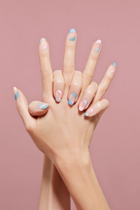 nail-polish-trends-spring-2022-67_5 Tendințele lacului de unghii primăvara anului 2022