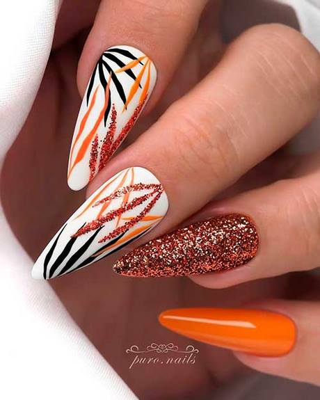 nails-2022-fall-70_17 Cuie 2022 toamna
