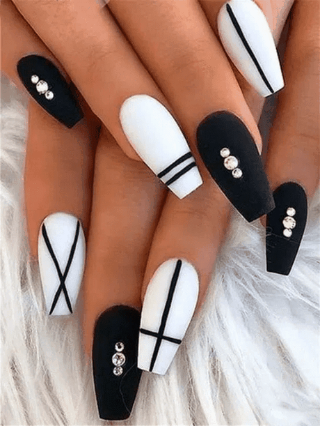 nails-designs-2022-coffin-88 Cuie modele 2022 sicriu