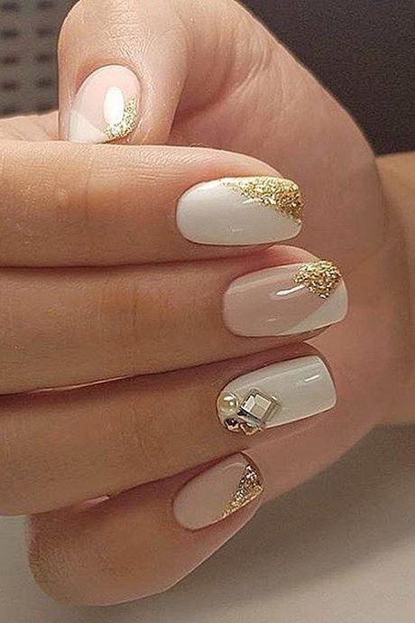 white-nail-designs-2022-11_4 Modele de unghii albe 2022