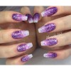 Violet sclipici nail art