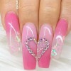 Modele de unghii de Ziua Îndrăgostiților roz