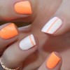 Modele de unghii cu gel portocaliu